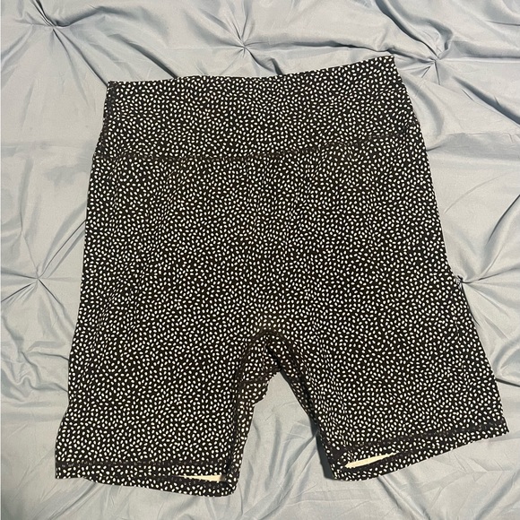 Buffbunny Bossy Print Shorts - Picture 2 of 2